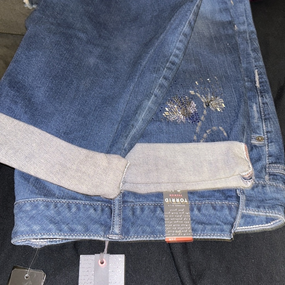 NWT Vintage Premium Boyfriend Jeans - Dark Wash with Beaded Embellishments - Picture 13 of 14